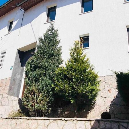 Apartment In Old Town - Top Location 塞拉耶佛 外观 照片