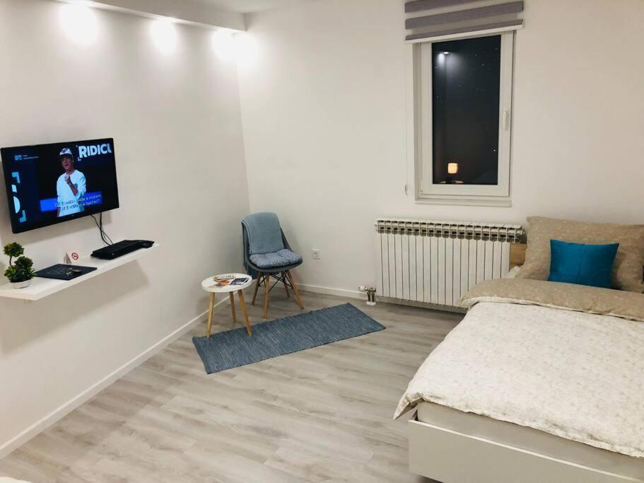 Apartment In Old Town - Top Location 塞拉耶佛 外观 照片